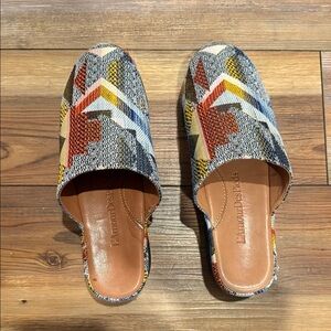 L'Amour Colorful Geometric Mules